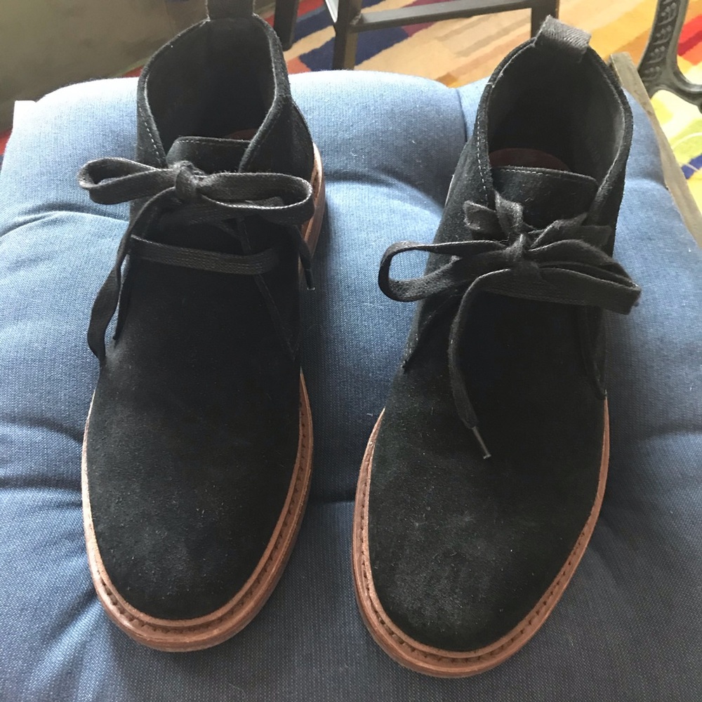John Varvatos
Zander Chukka Boot